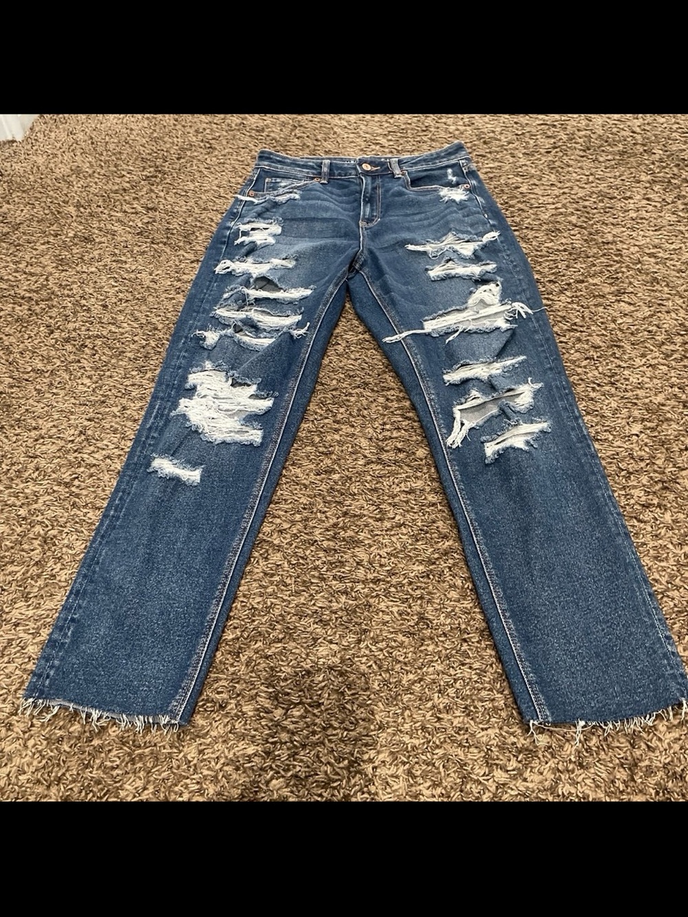 American Eagle stretch Mom jeans size 10, regular